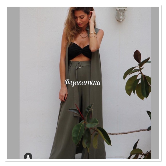 Zara knit vest bloggers favorite - Picture 10 of 14